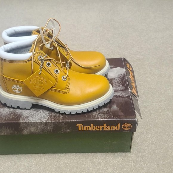 nellie waterproof chukka boots